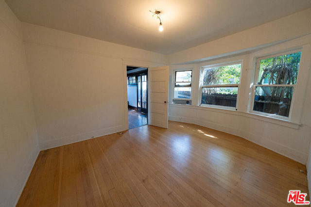 1801 Shell Avenue photo 5