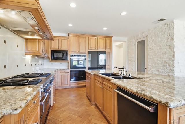 Image 23 of 75 For 2940 Morning Creek Ct