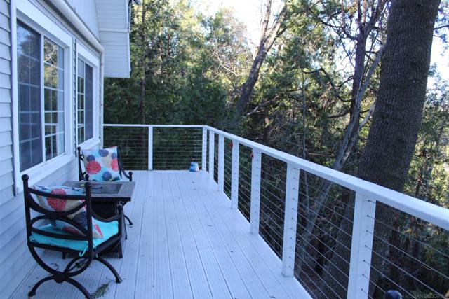 23984 SKYLAND DR, Crestline CA: https://media.crmls.org/mediaz/d89afd5c-e92c-471c-b2e0-ad1fd8ff713f.jpg