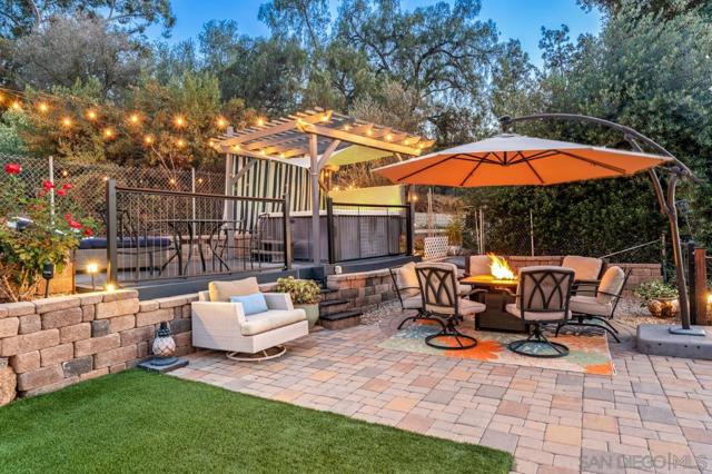 9420 Crest Drive, Spring Valley CA: https://media.crmls.org/mediaz/d89ceb94-9225-4ccb-849c-6f50a2d980c1.jpg