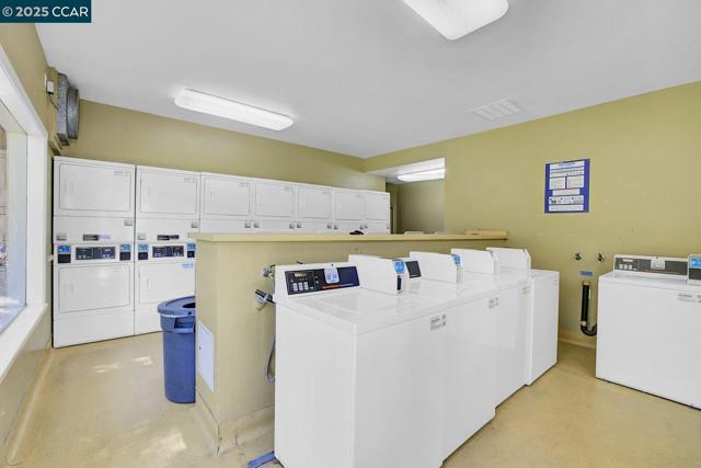 1087 Murrieta Blvd, Livermore CA: https://media.crmls.org/mediaz/d89dd529-74e2-4e48-811e-f9f7dcd53290.jpg