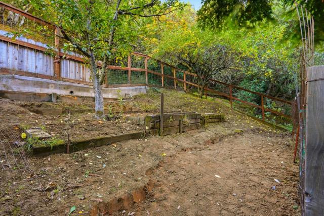 5603 Crow Canyon Road, Castro Valley CA: https://media.crmls.org/mediaz/d89e71cf-d8c8-44ff-a637-af4cac1b43a1.jpg