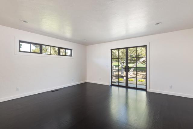Image 16 of 33 For 1049 Broncho Road