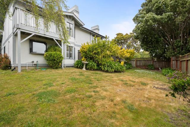 420 Greenbrier Road, Half Moon Bay CA: https://media.crmls.org/mediaz/d8a00825-0984-4f48-9f69-90a44151d246.jpg
