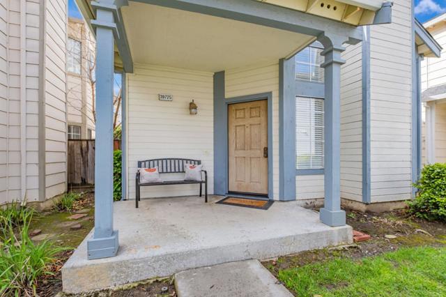 39725 Potrero Drive, Newark CA: https://media.crmls.org/mediaz/d8a2eb0c-afa5-4e20-b55a-c9fae8febd5d.jpg