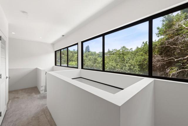 12 Las Aromas, Orinda CA: https://media.crmls.org/mediaz/d8a3da48-f45a-40cb-bc83-e76f528ce32d.jpg