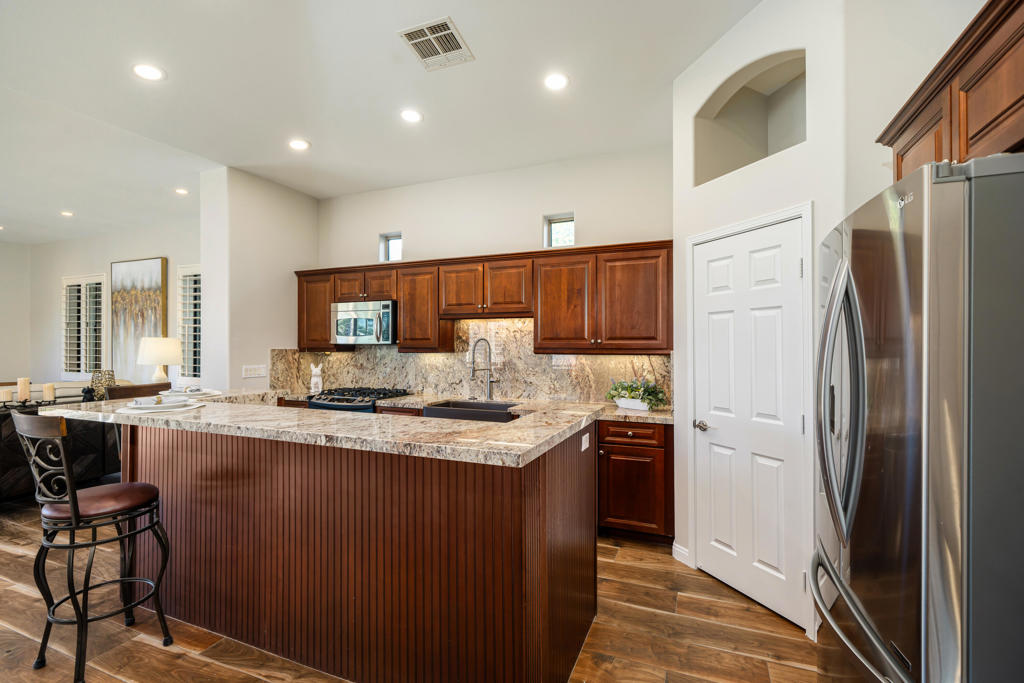 MLS #219139251DA image #15