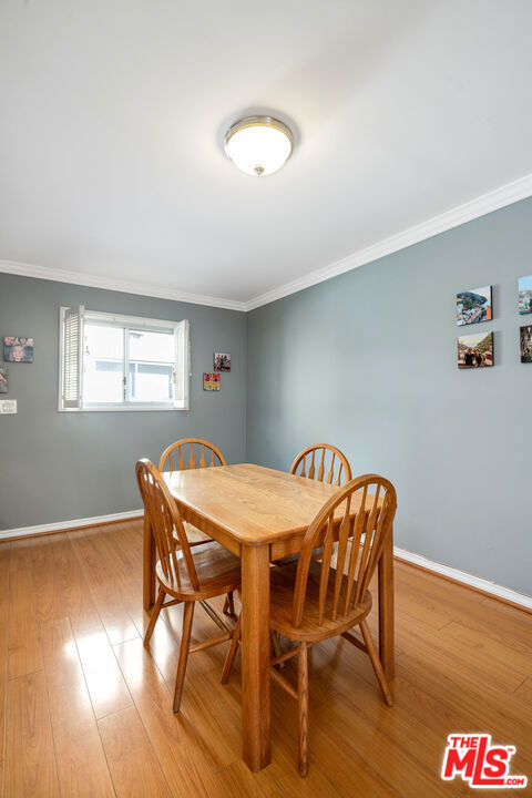 14947 DICKENS Street, 7 photo 8