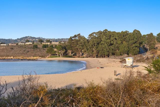 176 Sonoma Lane, Carmel CA: https://media.crmls.org/mediaz/d8a61801-9677-4614-8a6d-feaf9bb93efe.jpg