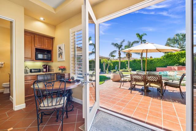 47 Gibraltar Drive, Palm Desert CA: https://media.crmls.org/mediaz/d8a79738-76d2-4f01-9a13-660d70f7237d.jpg