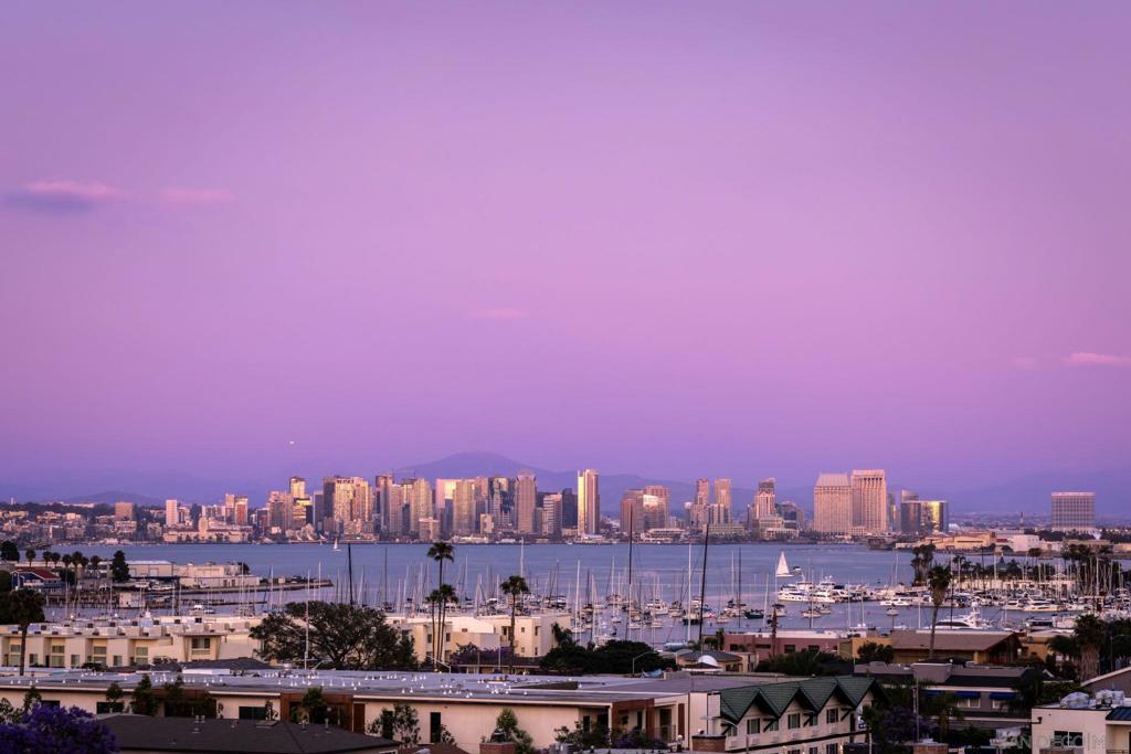 1092 Evergreen Street - photo 3