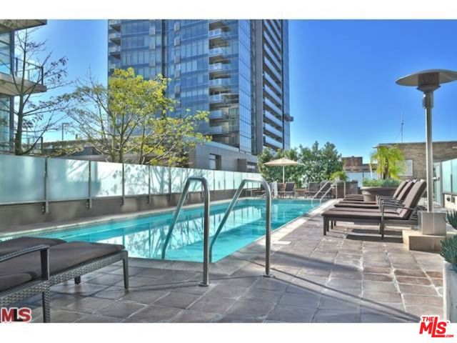 1111 S Grand Avenue, Los Angeles CA: https://media.crmls.org/mediaz/d8a90c59-aae7-4807-86d8-534120f4b025.jpg