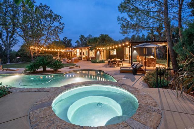 16851 Orchard Bend Road, Poway CA: https://media.crmls.org/mediaz/d8a93fdb-3599-4a30-98c2-b0a28ed5462c.jpg