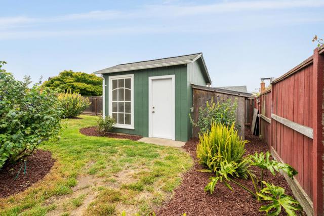 710 Hill Avenue, South San Francisco CA: https://media.crmls.org/mediaz/d8aab6e9-4163-4cea-bca2-c8a5c70c4147.jpg