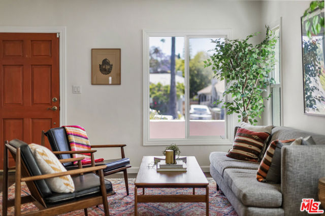 1427 N Coronado Street, Los Angeles CA: https://media.crmls.org/mediaz/d8aacfaf-7daa-4ce4-a211-957e42dd719c.jpg