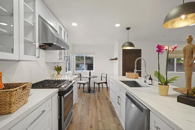 Detail Gallery Image 8 of 52 For 742 Snapdragon Street, Encinitas,  CA 92024 - 2 Beds | 1 Baths