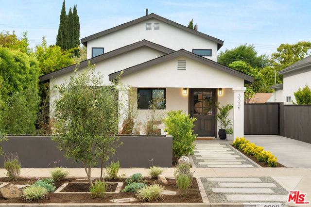 3326 La Clede Avenue, Los Angeles CA: https://media.crmls.org/mediaz/d8ab8eb3-6efc-48b2-ad87-4a0020479256.jpg