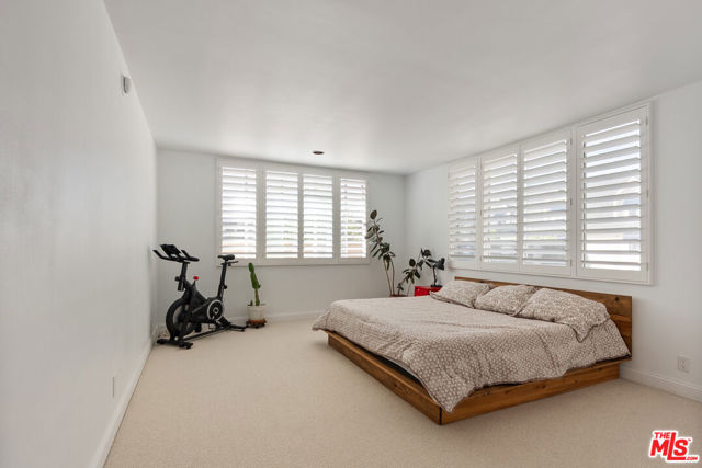 Drew Fenton | 2385 Roscomare Road Los Angeles CA | MLS: 7589042 Drew Fenton | 2385 Roscomare Road Los Angeles CA | MLS: 7589042