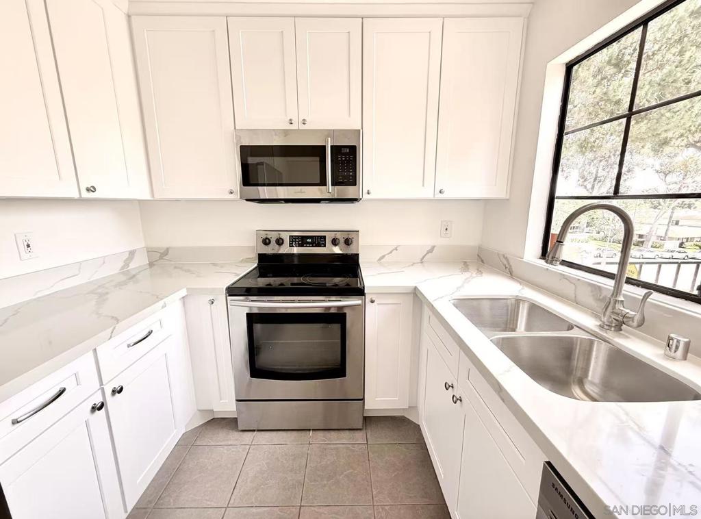 4240 Porte De Merano #71