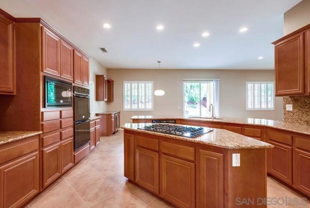Image 16 of 61 For 26788 Calico Ct