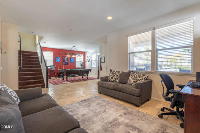 Detail Gallery Image 10 of 39 For 9570 Chamberlain St, Ventura,  CA 93004 - 4 Beds | 2/1 Baths