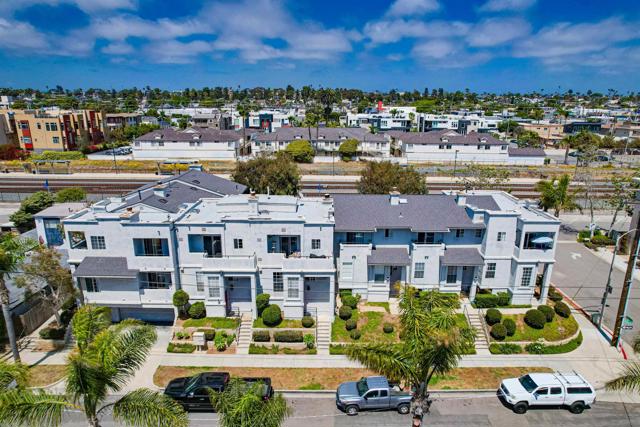 514 Myers St, Oceanside CA: https://media.crmls.org/mediaz/d8ae9950-497a-425a-9711-22867e7266b8.jpg