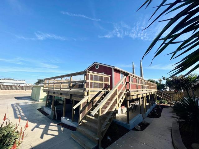 7550 Sandholdt Road, Moss Landing CA: https://media.crmls.org/mediaz/d8af1c2b-57e8-4dcd-8282-5e71f64df10a.jpg