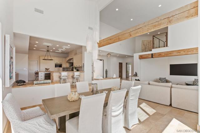 14817 Arroyo Rosita, Rancho Santa Fe CA: https://media.crmls.org/mediaz/d8af5519-199f-42b2-bc72-8d4be7ccff9b.jpg
