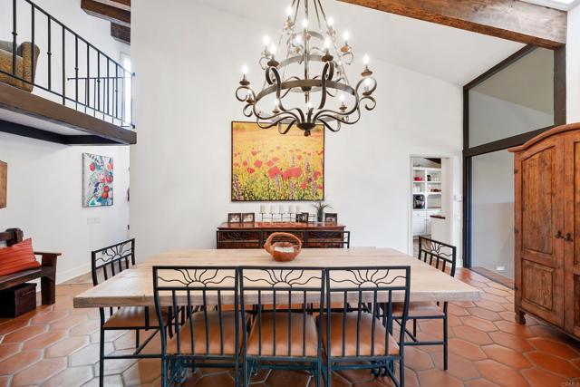 32423 Womsi Rd, Pauma Valley CA: https://media.crmls.org/mediaz/d8af7045-b825-4d09-8c3c-44b53f6b1a7f.jpg