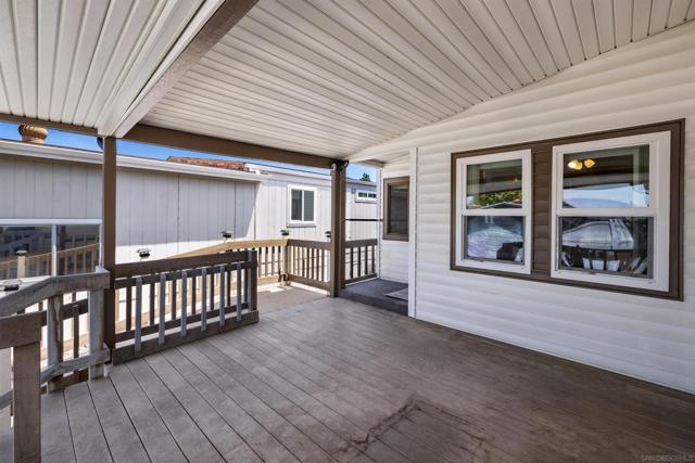 9255 N Magnolia Avenue, Santee CA: https://media.crmls.org/mediaz/d8b02c71-afc9-4d4b-bb7b-f0a95f559268.jpg