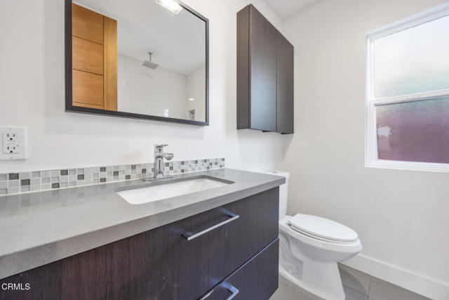 Detail Gallery Image 14 of 21 For 242 Virginia Ave, Pasadena,  CA  - 3 Beds | 2 Baths