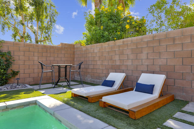 43402 Hazelton Lane, Indio, CA 92203