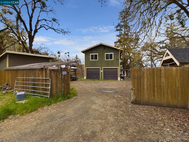 Image 46 of 60 For 1285 Bliss Ln