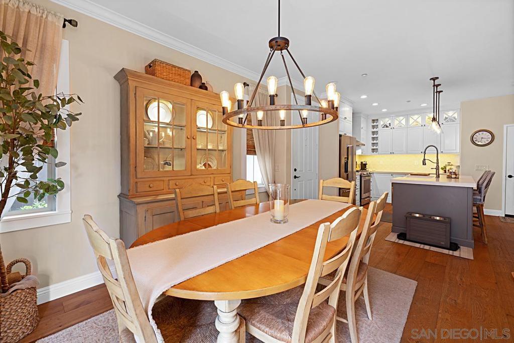 MLS #250040361SD image #12