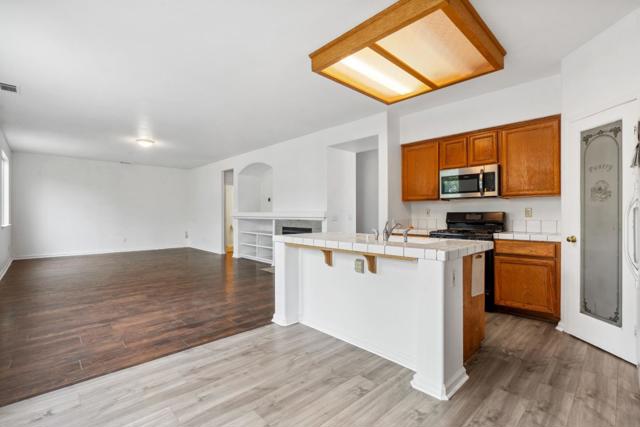 4114 Van Gogh Court, Stockton CA: https://media.crmls.org/mediaz/d8b5419e-2a42-477f-aea6-ff0b70c6347e.jpg
