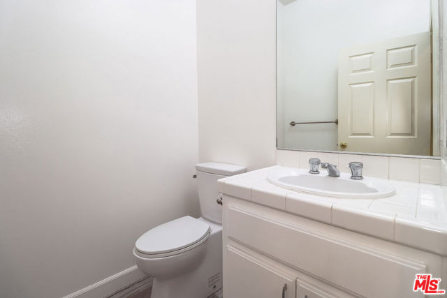 Drew Fenton | 11920 Goshen Avenue Los Angeles CA | MLS: 7426301 Drew Fenton | 11920 Goshen Avenue Los Angeles CA | MLS: 7426301