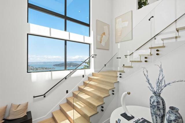 3 Wolfback Ridge Road, Sausalito CA: https://media.crmls.org/mediaz/d8b5c3a2-6e3d-45dd-8858-2f9b730576c2.jpg