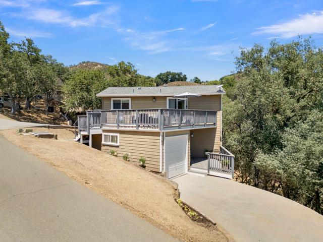 2182 Ridge Rider Road, Bradley CA: https://media.crmls.org/mediaz/d8b620db-7767-4e65-a21f-7205aebb7b8e.jpg