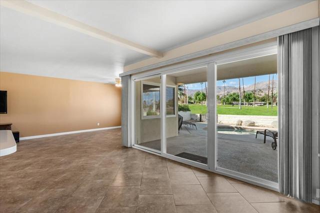 46205 Burroweed Lane, Palm Desert CA: https://media.crmls.org/mediaz/d8b67e51-e037-4569-bf0a-3de314a1c531.jpg