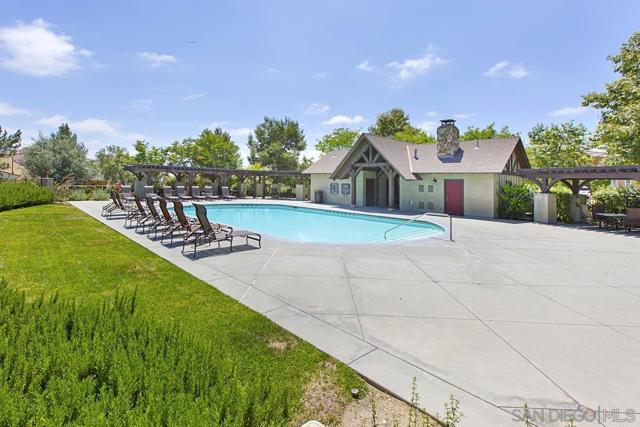 15501 Bristol Ridge Ter, San Diego CA: https://media.crmls.org/mediaz/d8b6a890-c54e-4720-b403-1c016650f271.jpg