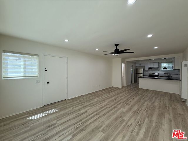 25226 Loytan Street, Torrance, California 90505, 2 Bedrooms Bedrooms, ,1 BathroomBathrooms,Residential Lease,Sold,Loytan,25575827