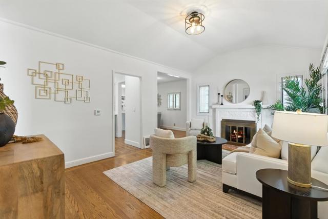 535 Acacia Avenue, San Bruno CA: https://media.crmls.org/mediaz/d8b898f5-26a6-4505-860c-4cfc1d3324ca.jpg