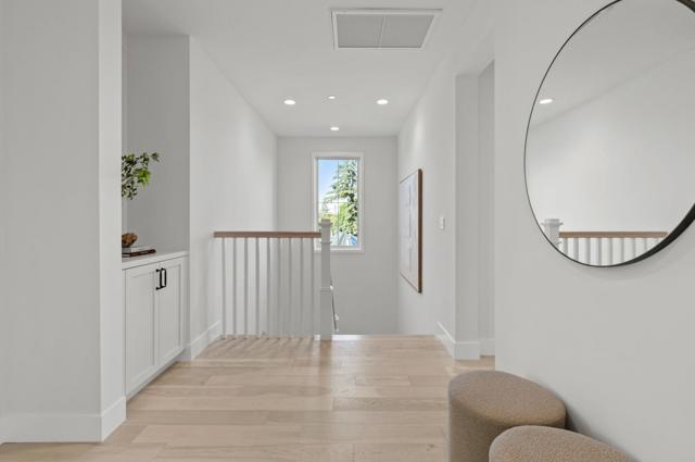 3070 Sterling Way, Redwood City CA: https://media.crmls.org/mediaz/d8baeafd-c018-463f-86fc-18ae7f1d5704.jpg