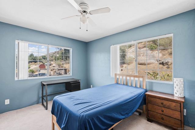 9784 Mizpah Spur, Descanso CA: https://media.crmls.org/mediaz/d8bb59fe-bb35-4b9a-bc4b-33672b01b538.jpg