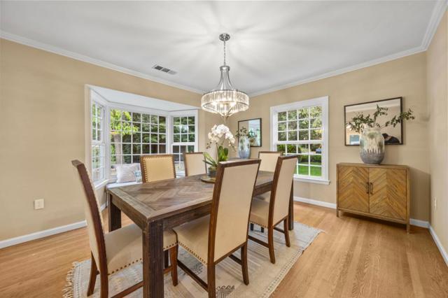 4040 Valente Court, Lafayette CA: https://media.crmls.org/mediaz/d8bc4173-e8ee-48cd-b324-4831673d35da.jpg