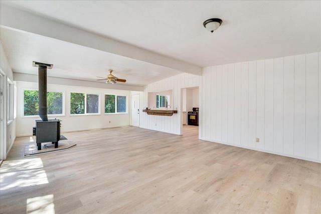 47292 Arroyo Seco Road, Greenfield CA: https://media.crmls.org/mediaz/d8bced3c-8539-4531-926b-7f234c2659b4.jpg