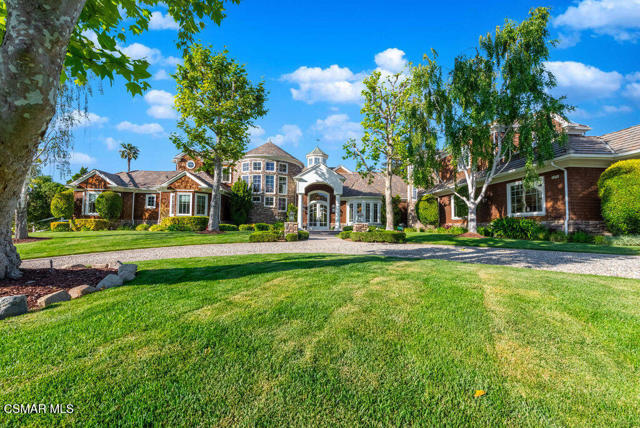 1816 Brittany Park Road, Camarillo CA: https://media.crmls.org/mediaz/d8bd284b-3f9e-43b5-8dca-49c18f95becd.jpg
