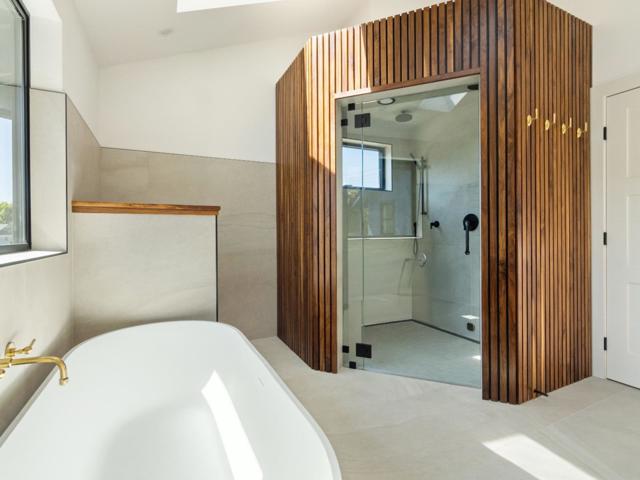 3240 N Main Street, Soquel CA: https://media.crmls.org/mediaz/d8bd5e5c-f809-4579-b50a-1fc7c8392460.jpg