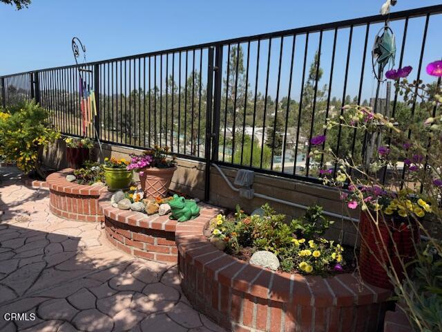 Detail Gallery Image 35 of 35 For 4078 Bending Oak Ct, Moorpark,  CA 93021 - 3 Beds | 2/1 Baths