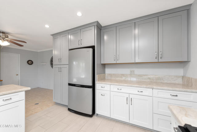 4962 Beech Ct Simi Valley-16